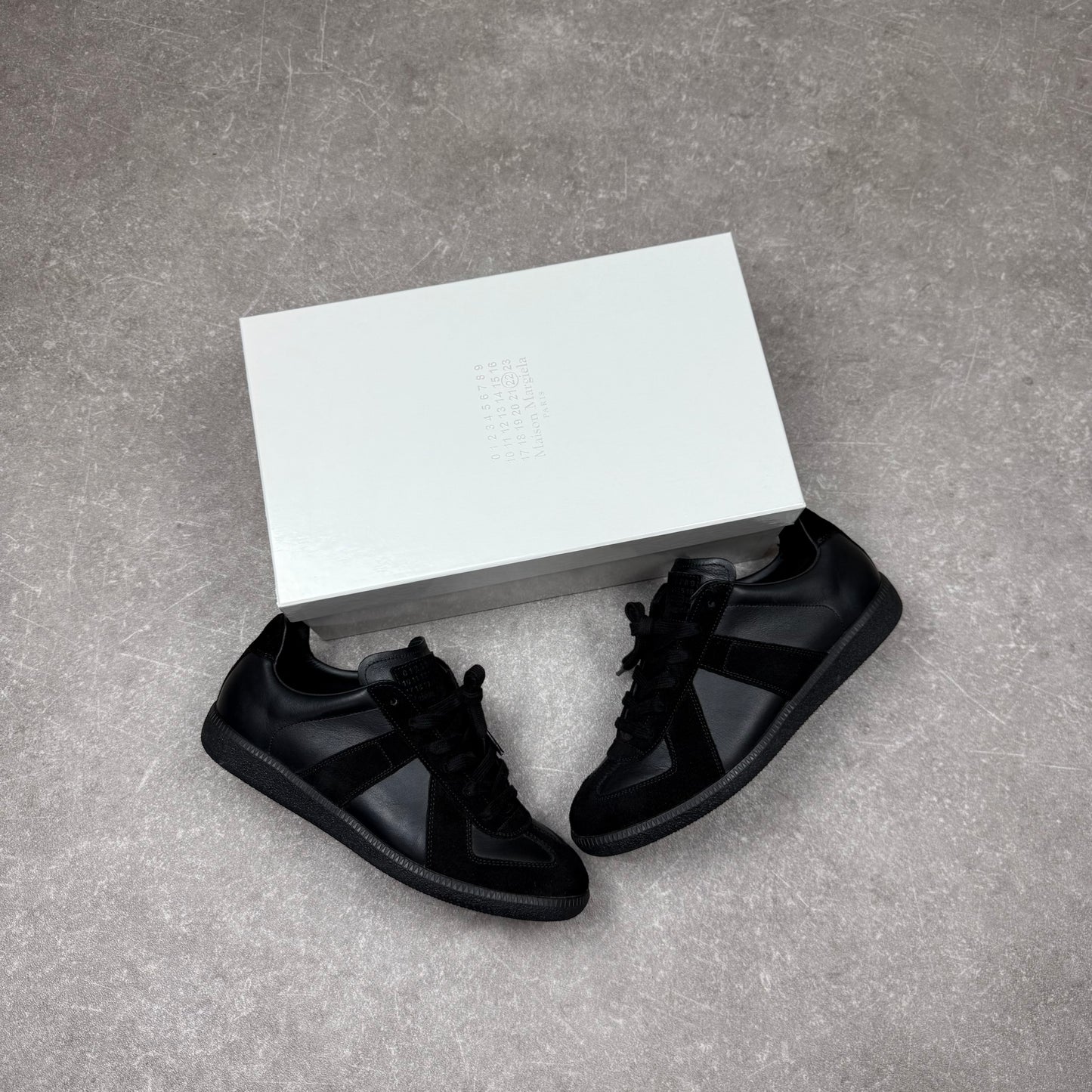 Maison Margiela Replica
Black Sneakers Size 42